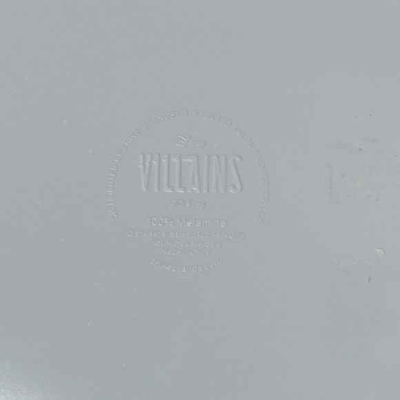 Disney Villains Large Serving Platter NWOT - Picture 2 of 2